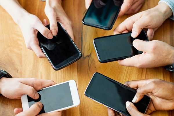 comunidad en WhatsApp Business